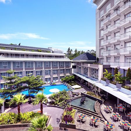 แกรนด์ เมอร์เคียว บันดุง เซเตียบุดี Hotel ภายนอก รูปภาพ