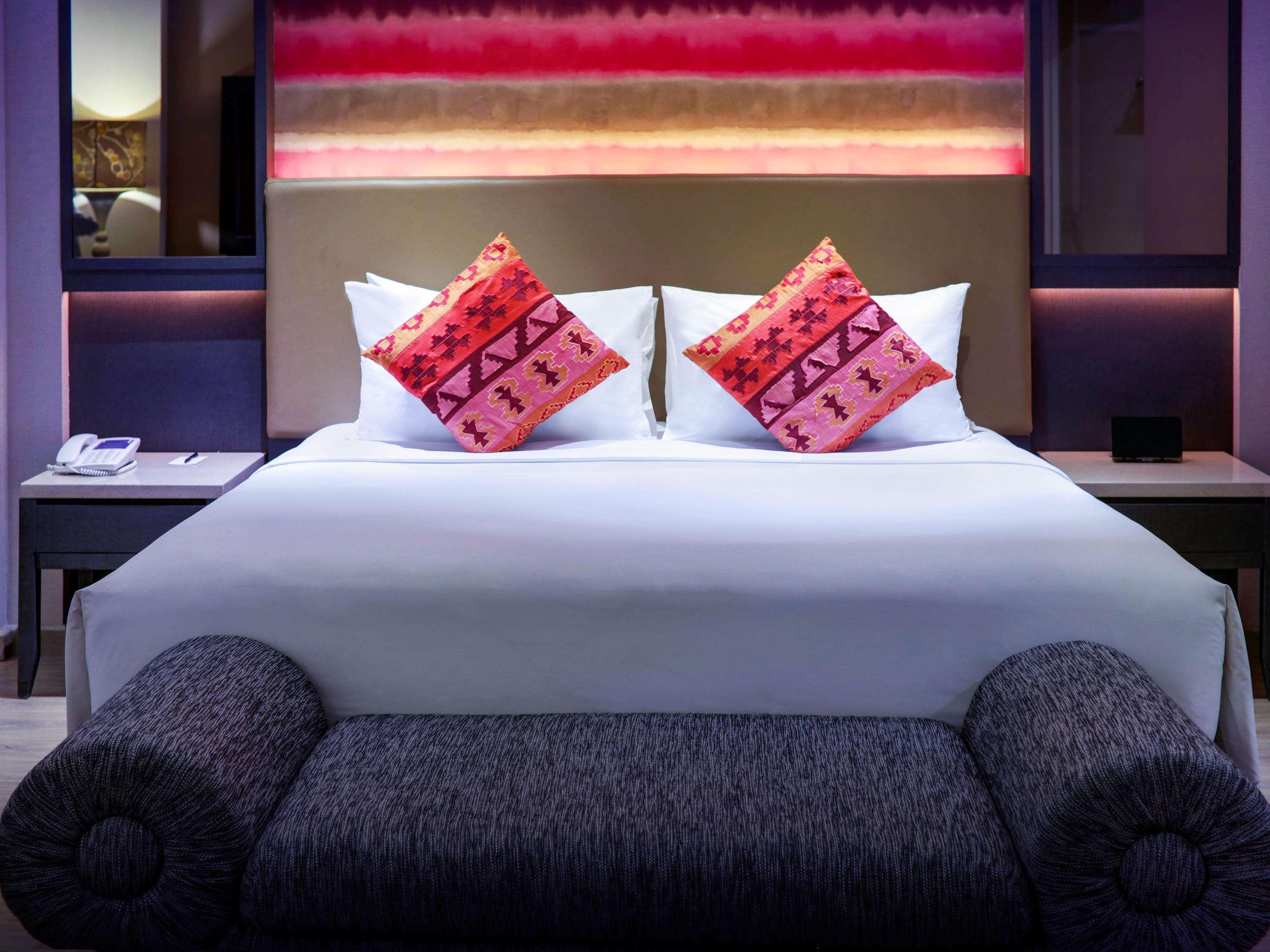 แกรนด์ เมอร์เคียว บันดุง เซเตียบุดี Hotel ภายนอก รูปภาพ