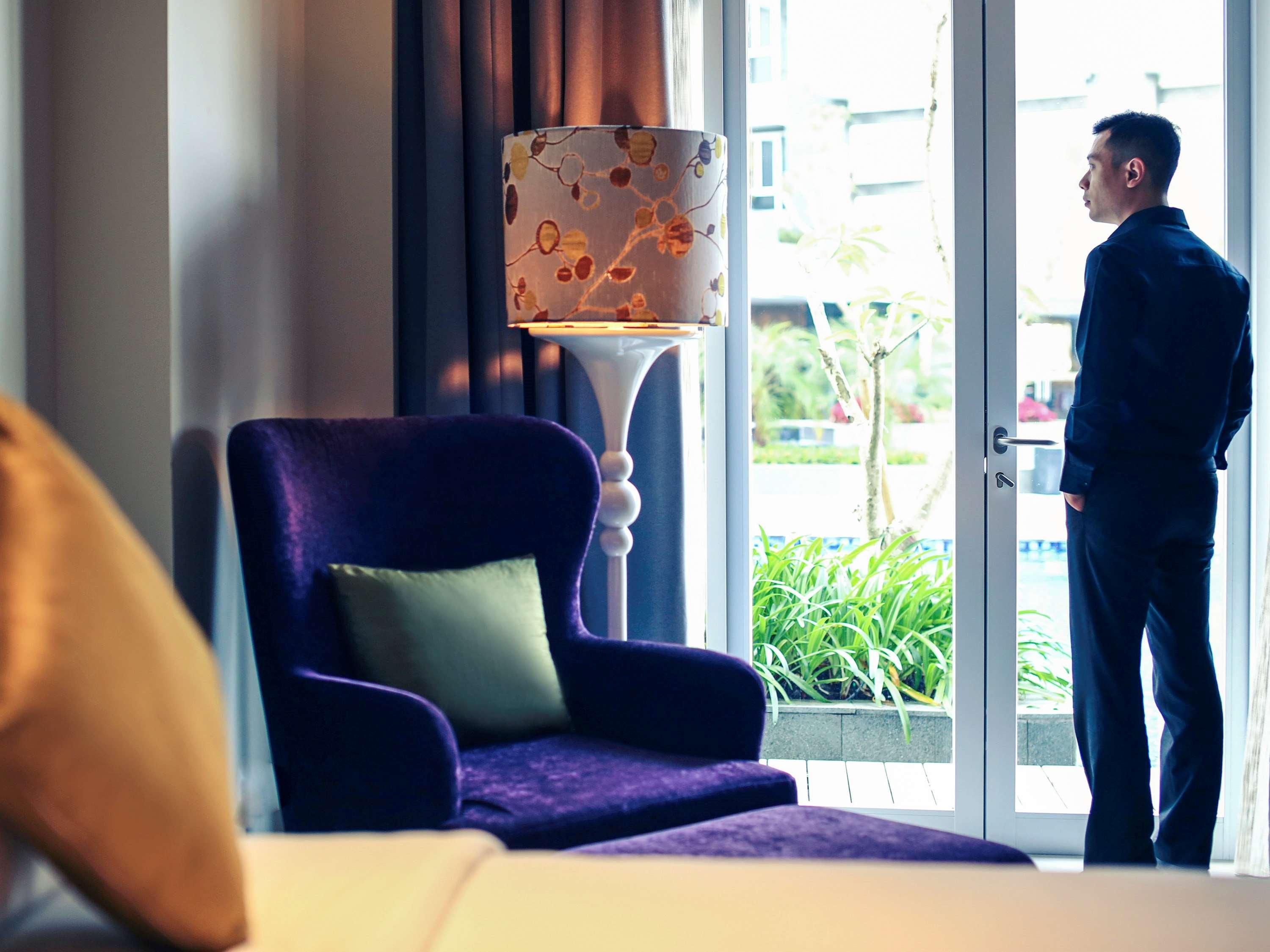 แกรนด์ เมอร์เคียว บันดุง เซเตียบุดี Hotel ภายนอก รูปภาพ