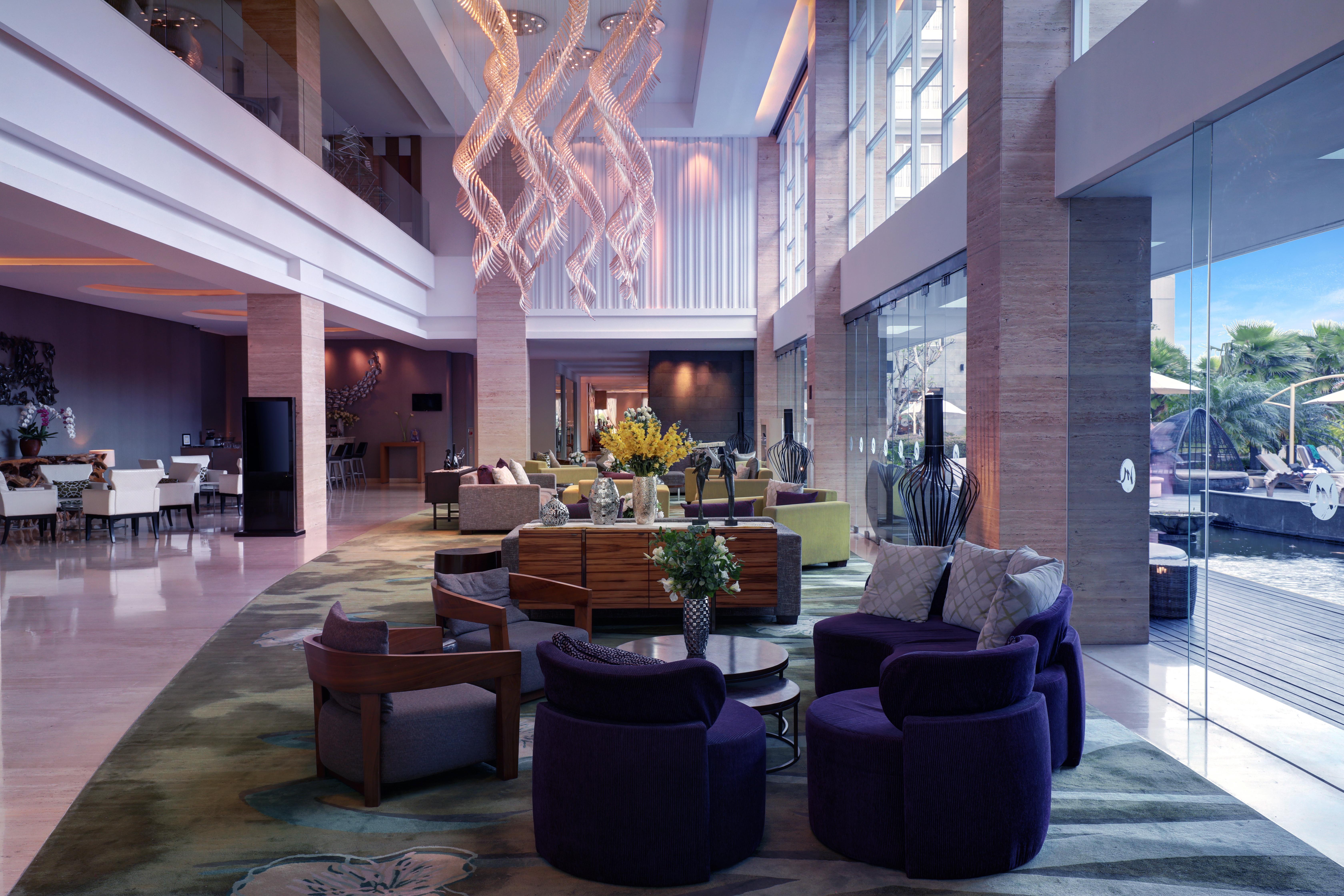 แกรนด์ เมอร์เคียว บันดุง เซเตียบุดี Hotel ภายนอก รูปภาพ