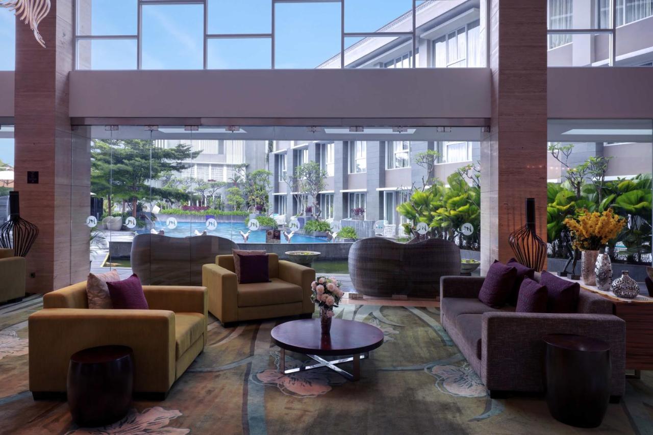 แกรนด์ เมอร์เคียว บันดุง เซเตียบุดี Hotel ภายนอก รูปภาพ